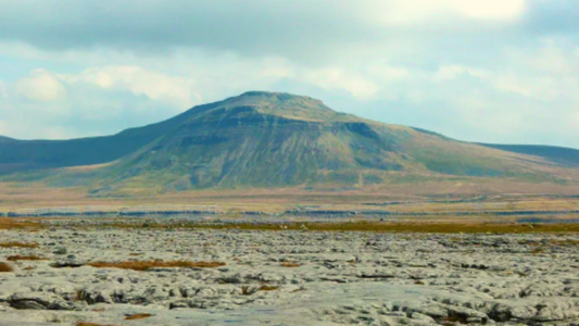 172: Heading up Ingleborough